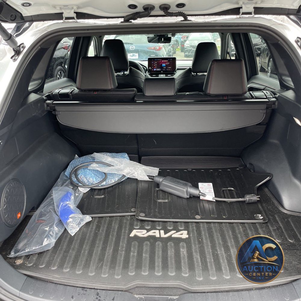 2024 Toyota RAV4 Prime XSE
