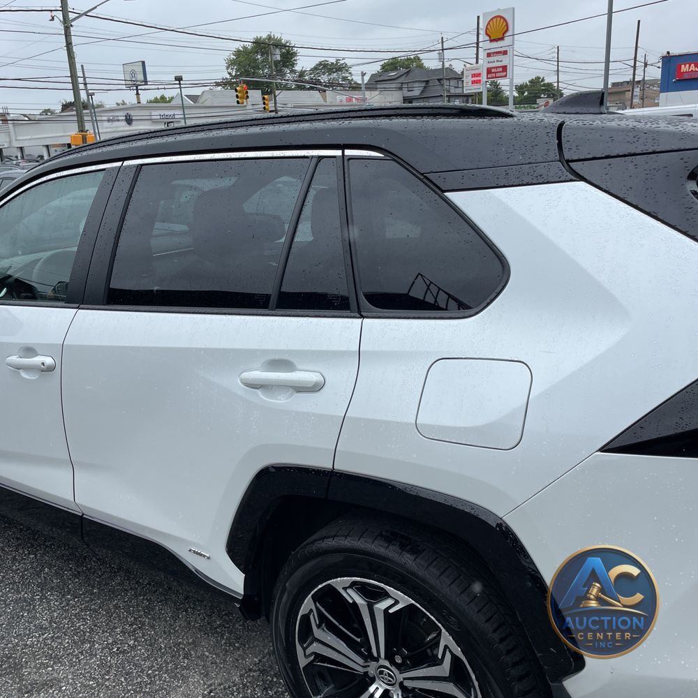 2024 Toyota RAV4 Prime XSE