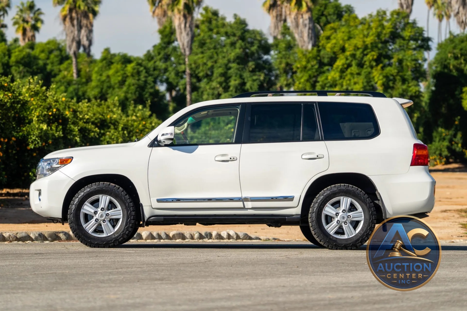 2014 Toyota Land Cruiser