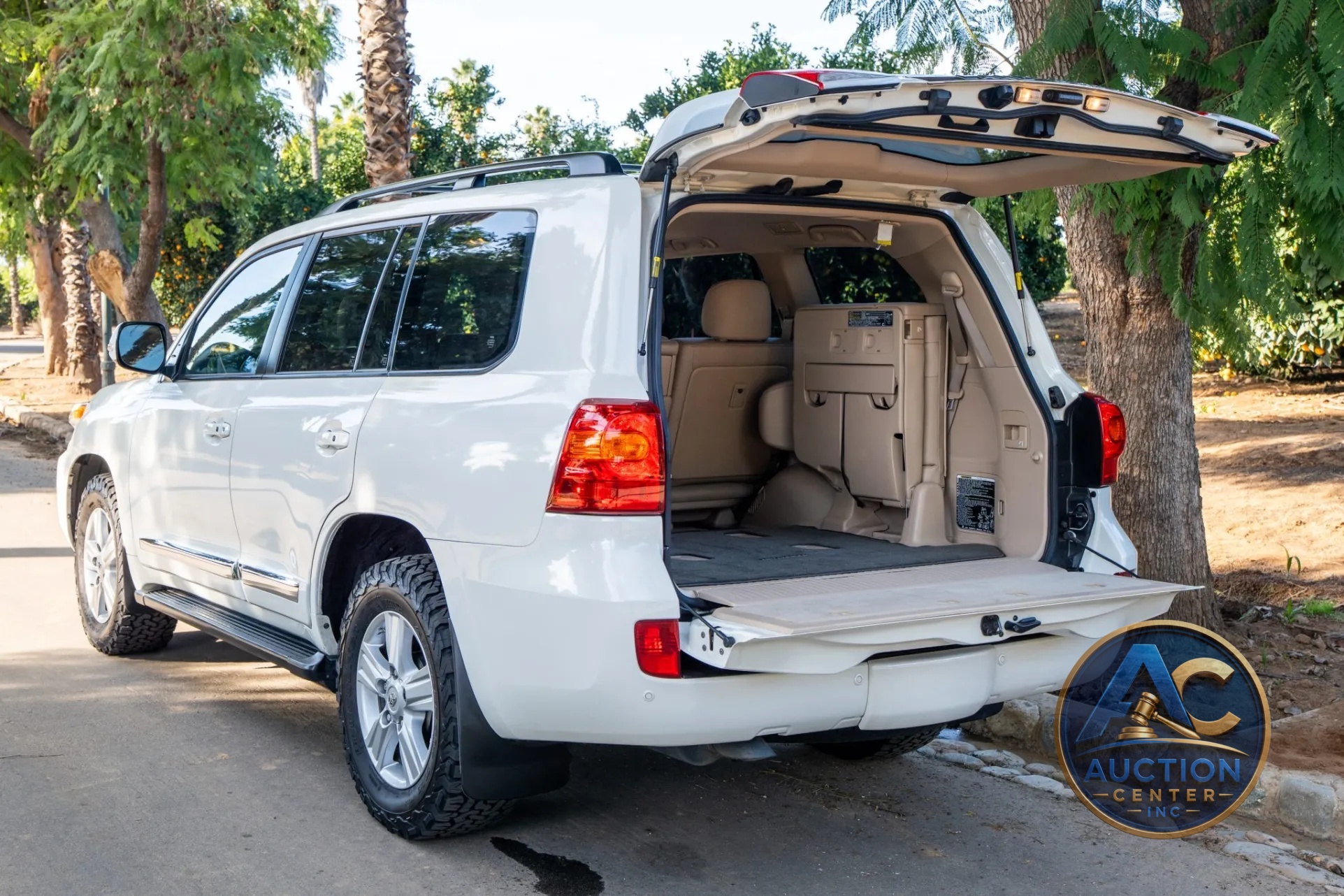 2014 Toyota Land Cruiser