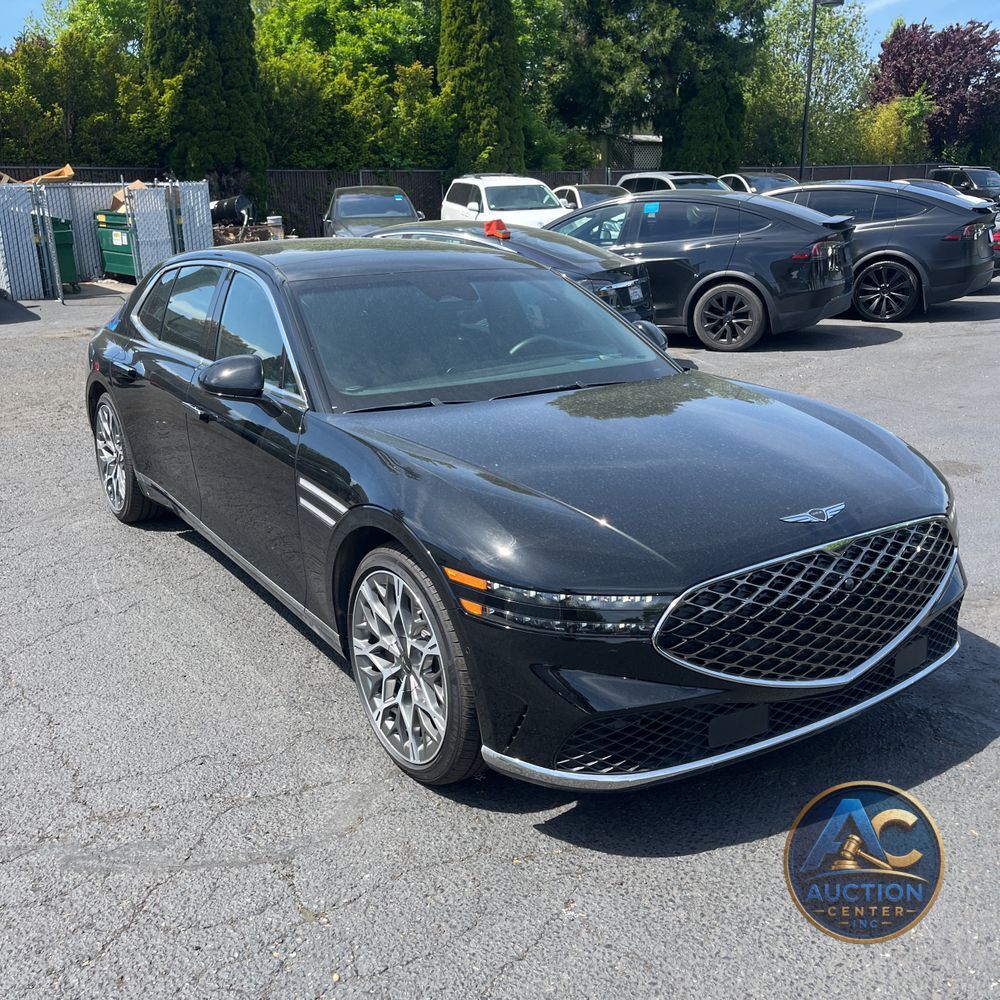 2025 Genesis G90 3.5T e-Supercharger