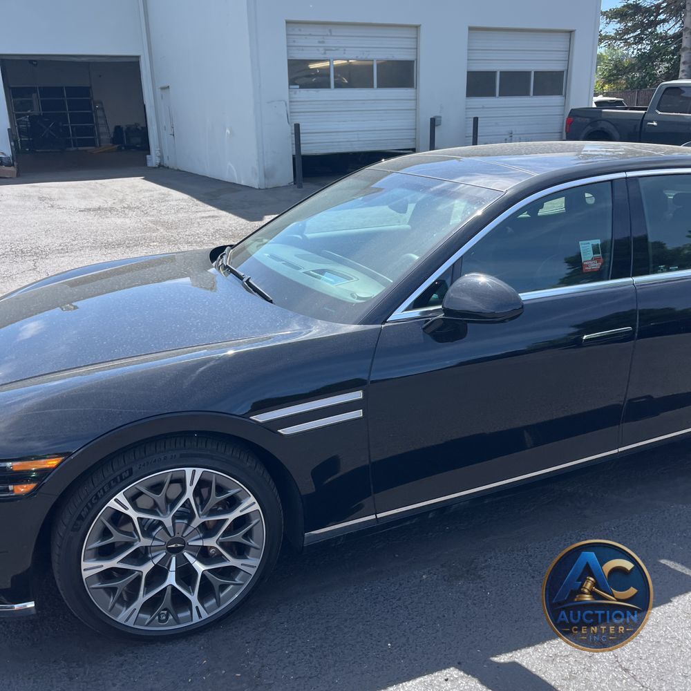 2025 Genesis G90 3.5T e-Supercharger