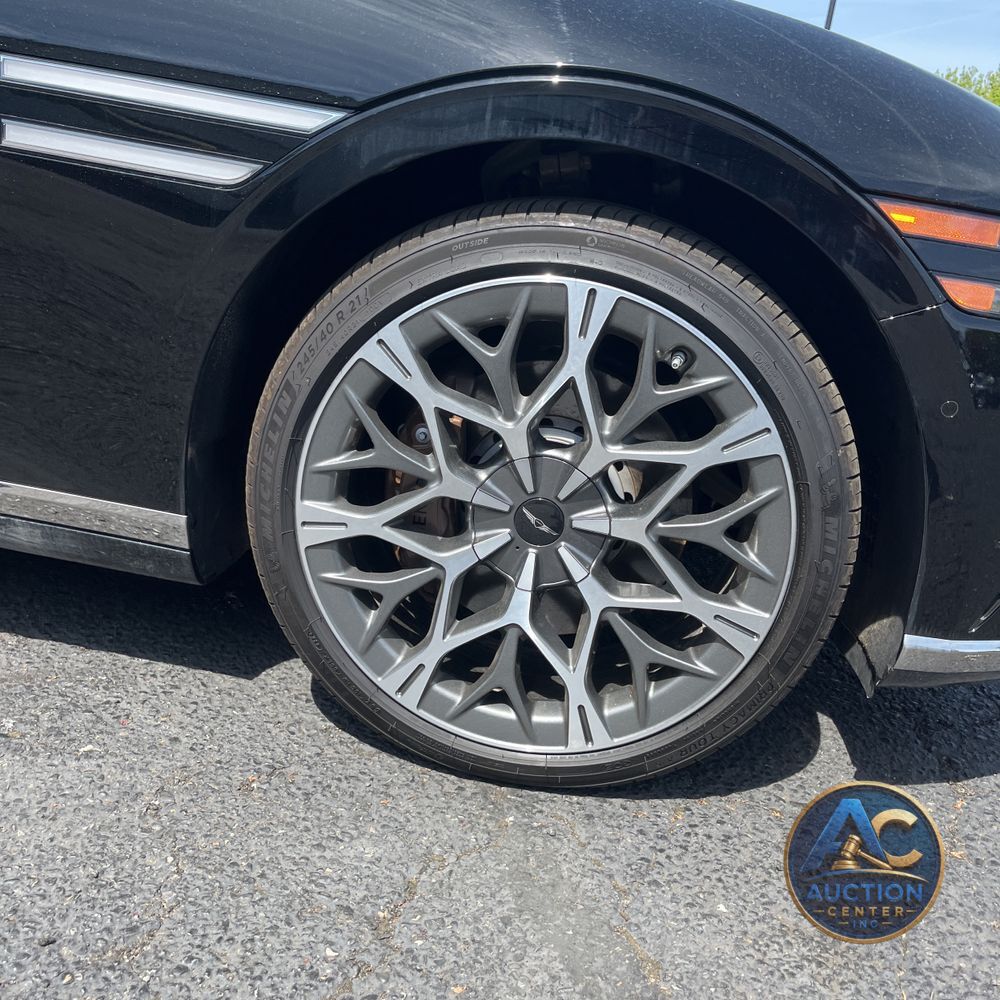 2025 Genesis G90 3.5T e-Supercharger