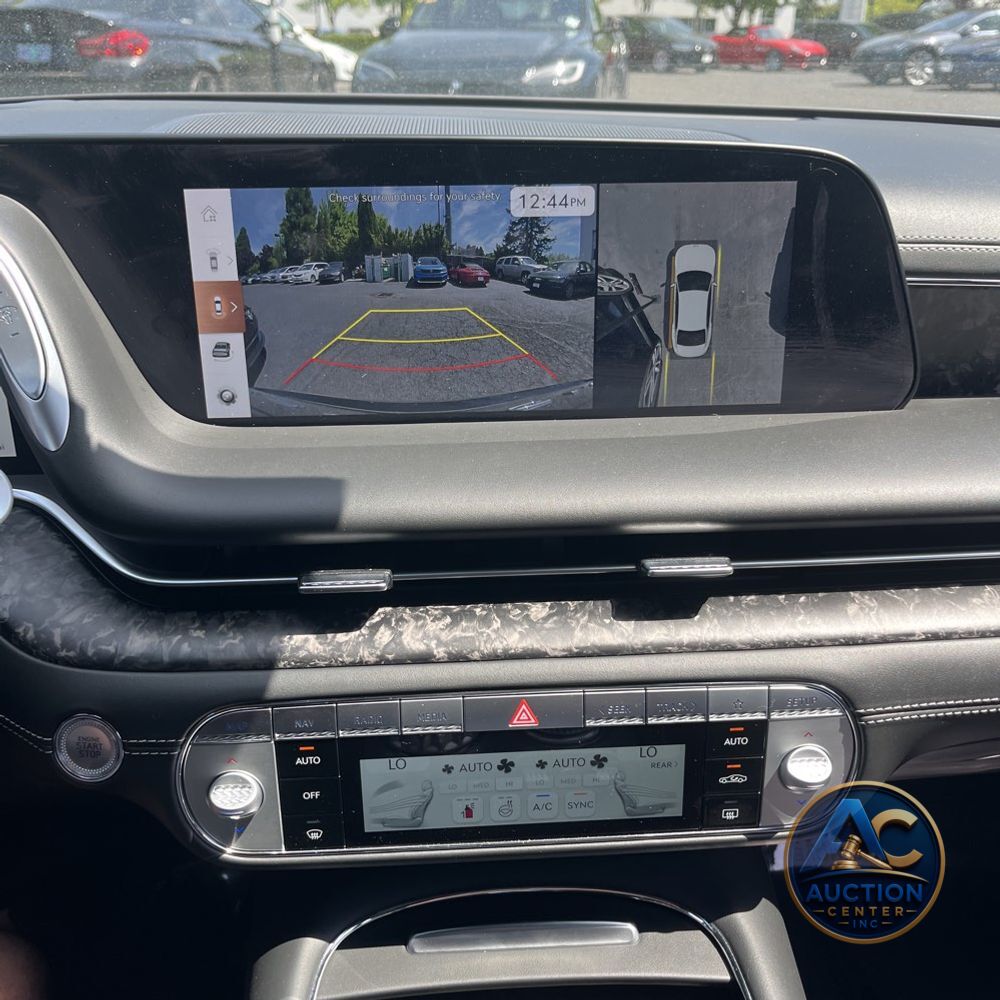 2025 Genesis G90 3.5T e-Supercharger