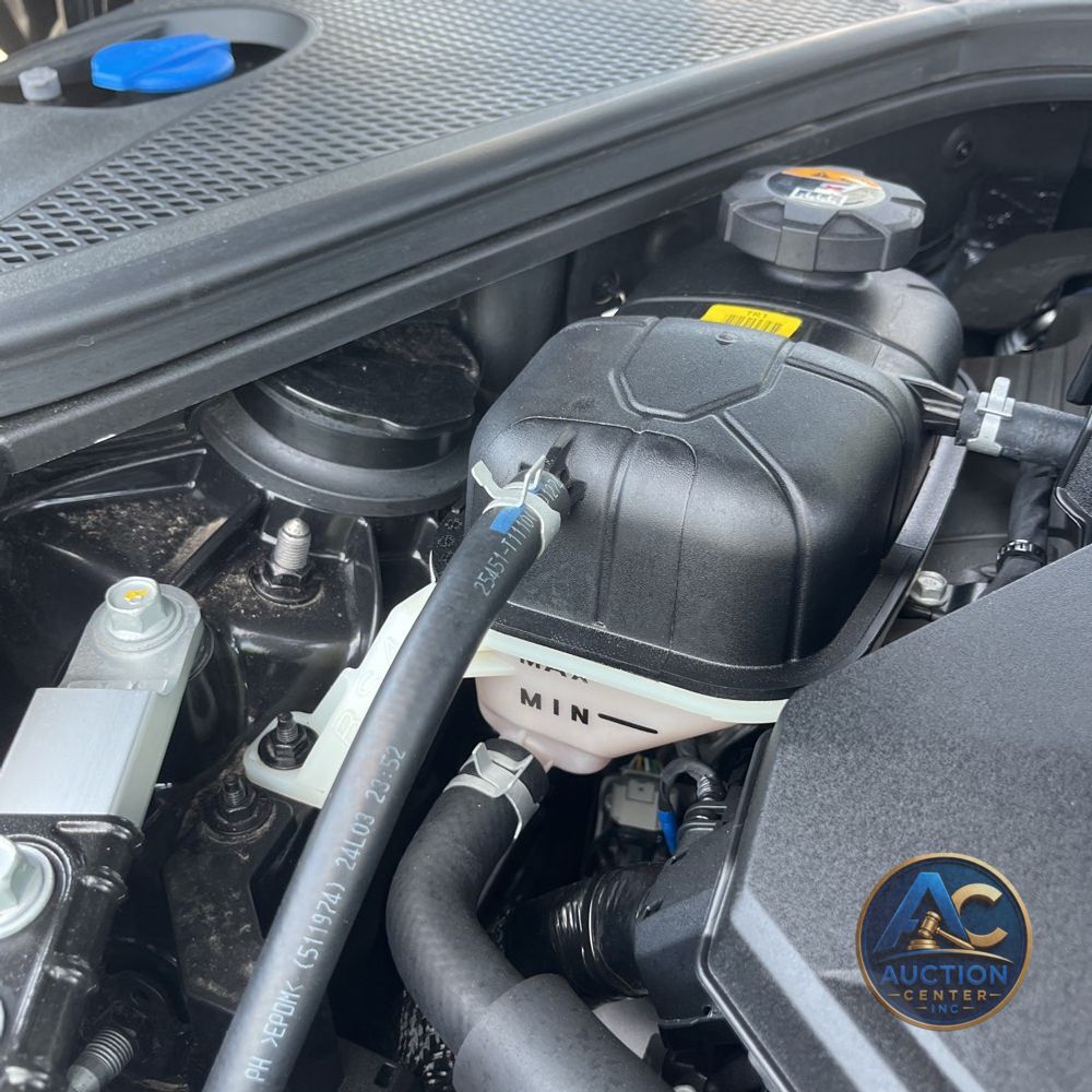 2025 Genesis G90 3.5T e-Supercharger