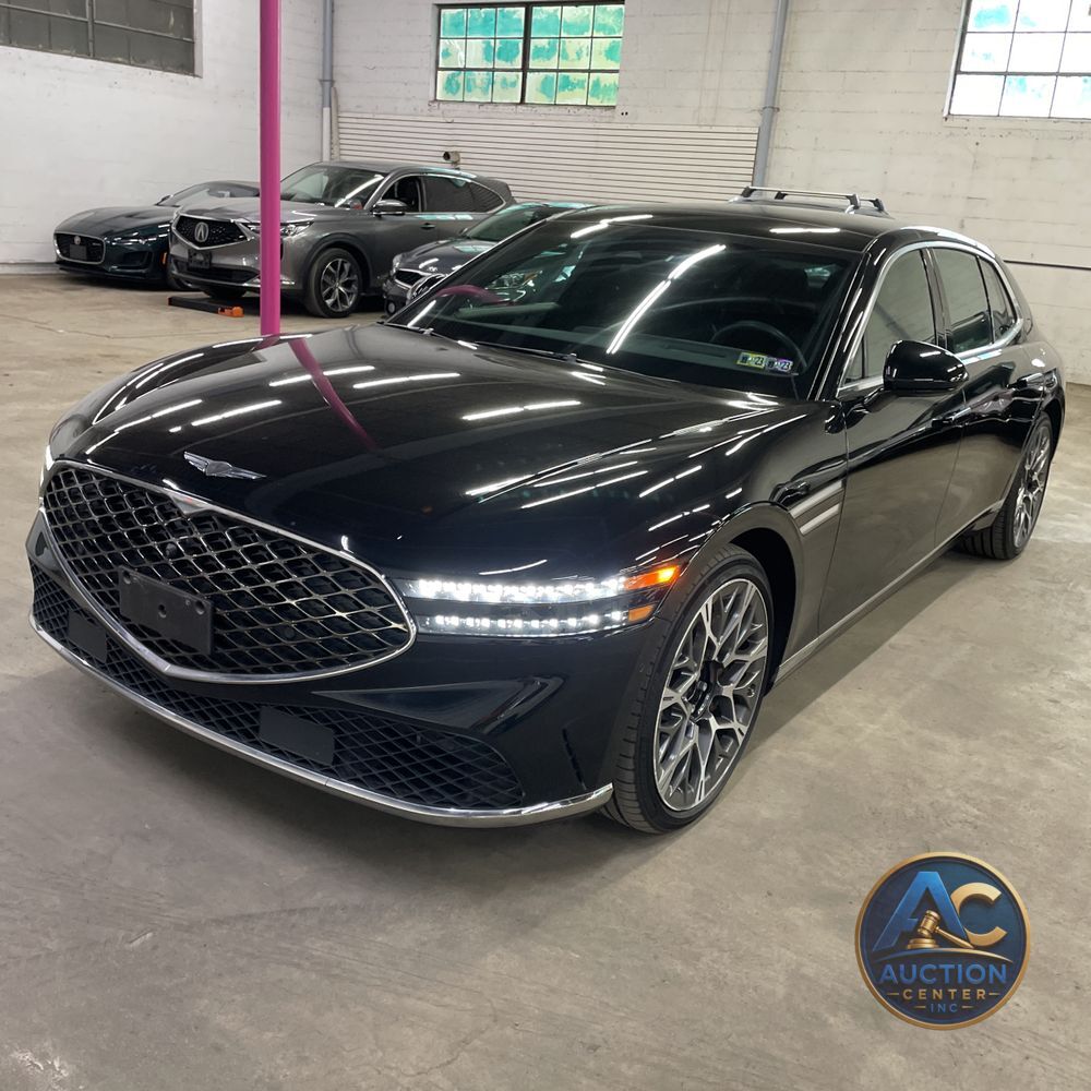 2023 Genesis G90 3.5T e-Supercharger
