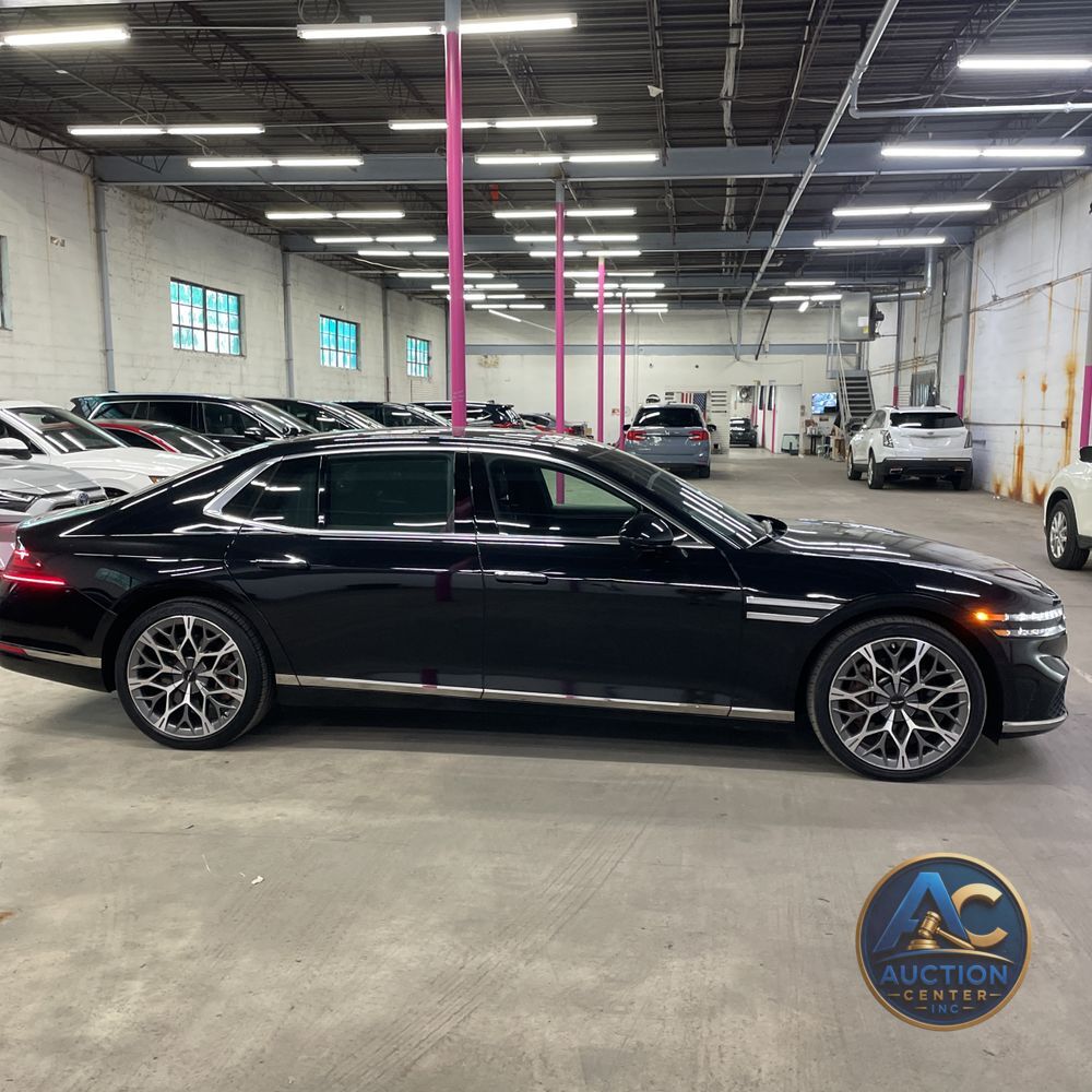 2023 Genesis G90 3.5T e-Supercharger