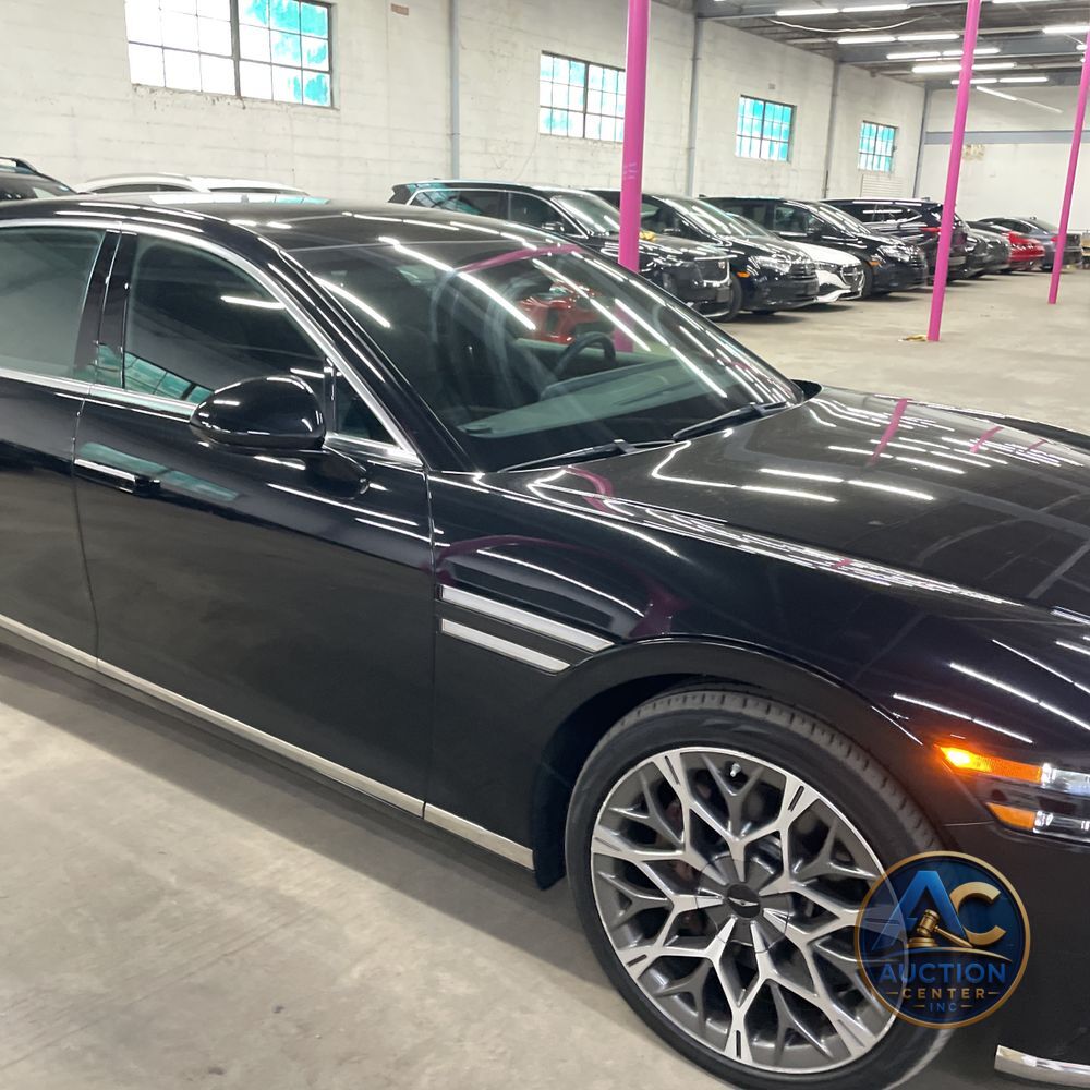 2023 Genesis G90 3.5T e-Supercharger