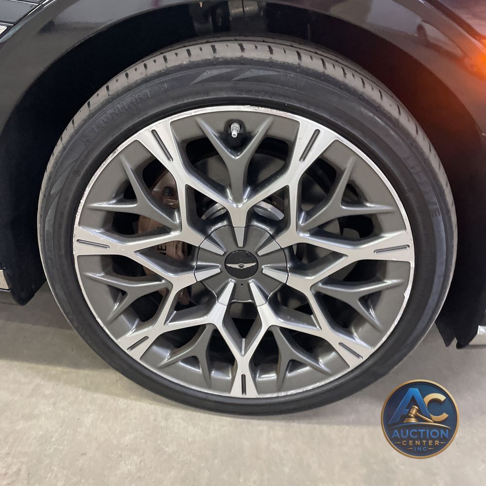 2023 Genesis G90 3.5T e-Supercharger