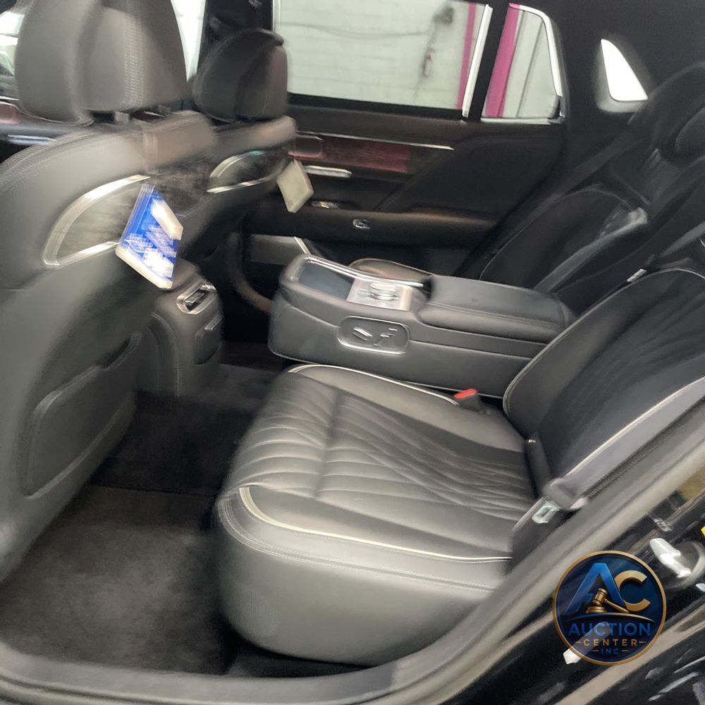 2023 Genesis G90 3.5T e-Supercharger