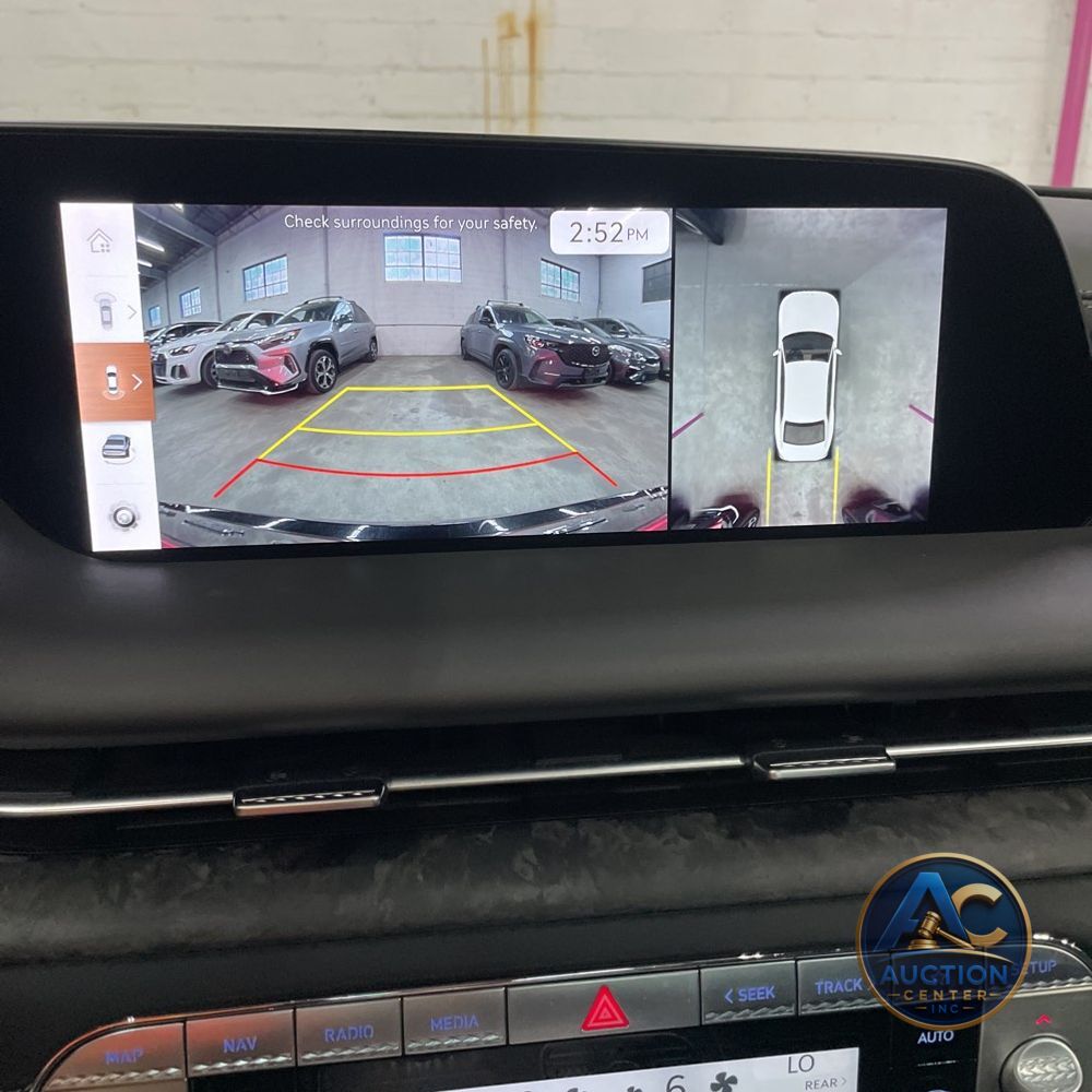 2023 Genesis G90 3.5T e-Supercharger