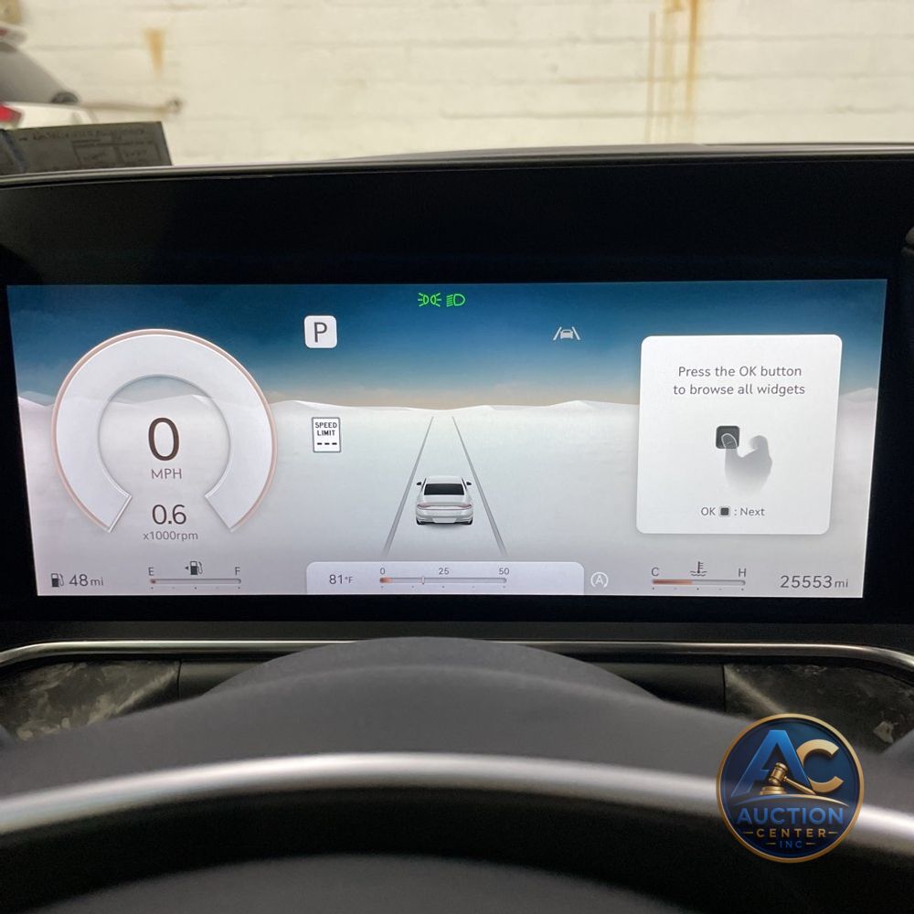 2023 Genesis G90 3.5T e-Supercharger