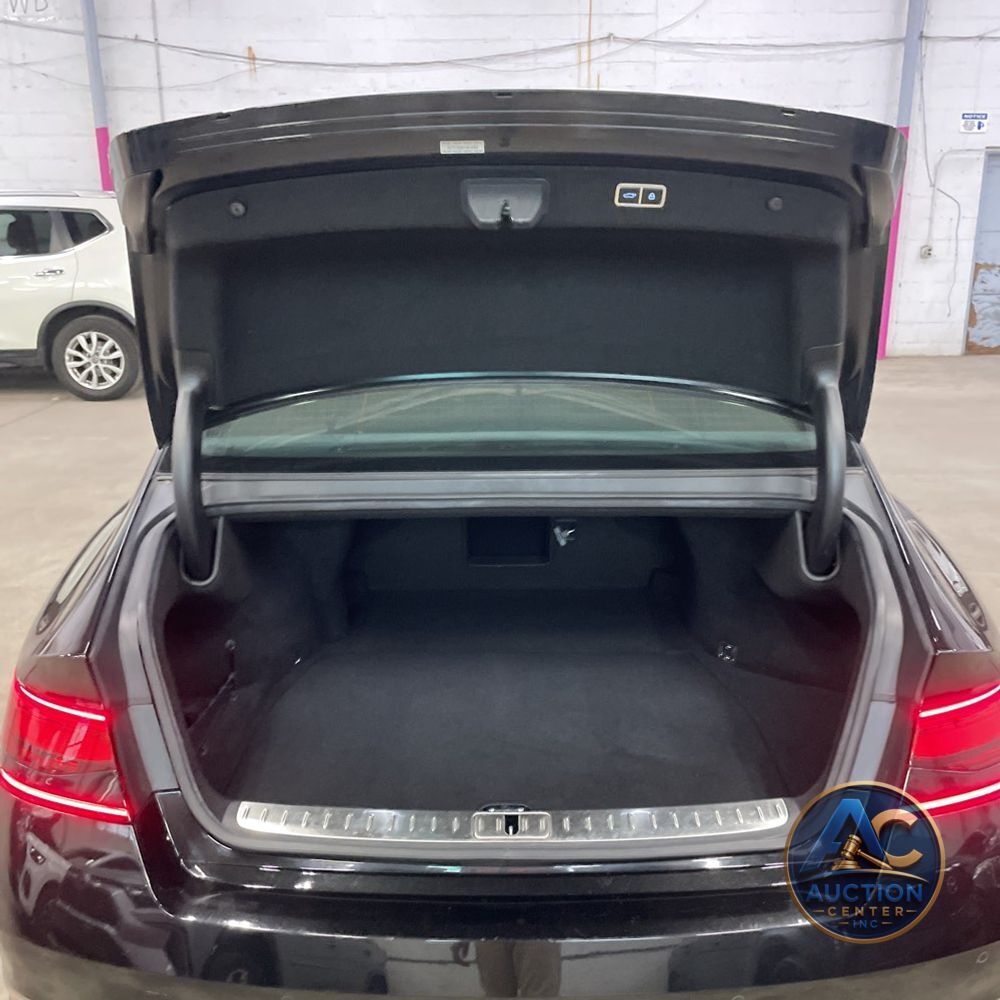 2023 Genesis G90 3.5T e-Supercharger