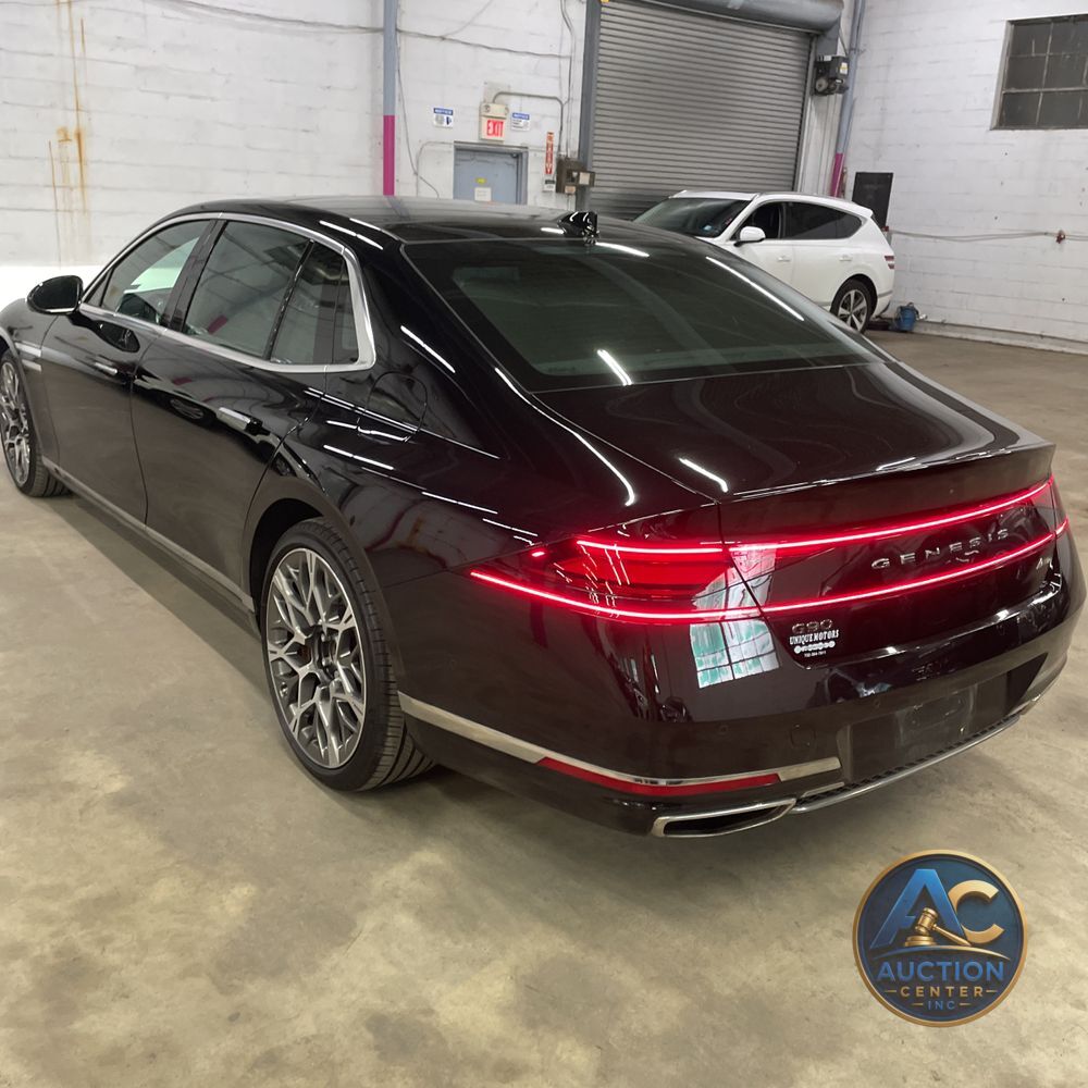 2023 Genesis G90 3.5T e-Supercharger