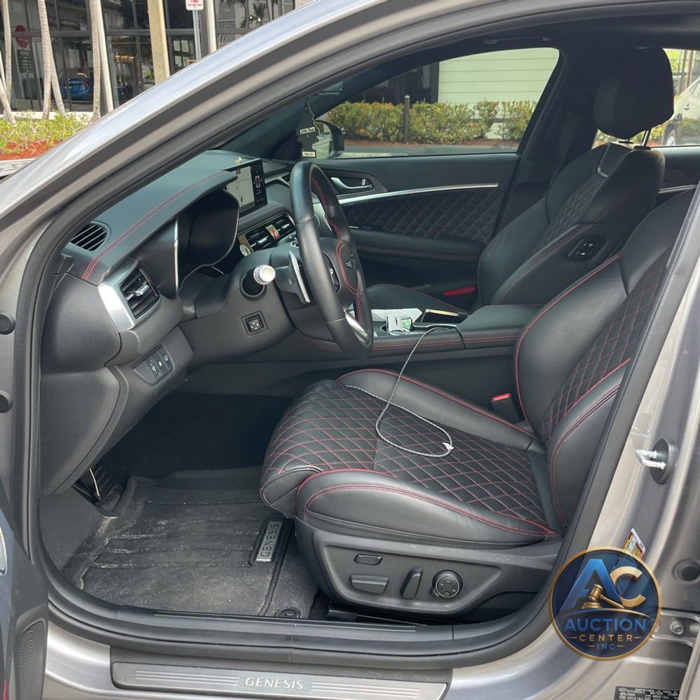 2025 Genesis G70 3.3T Sport Prestige