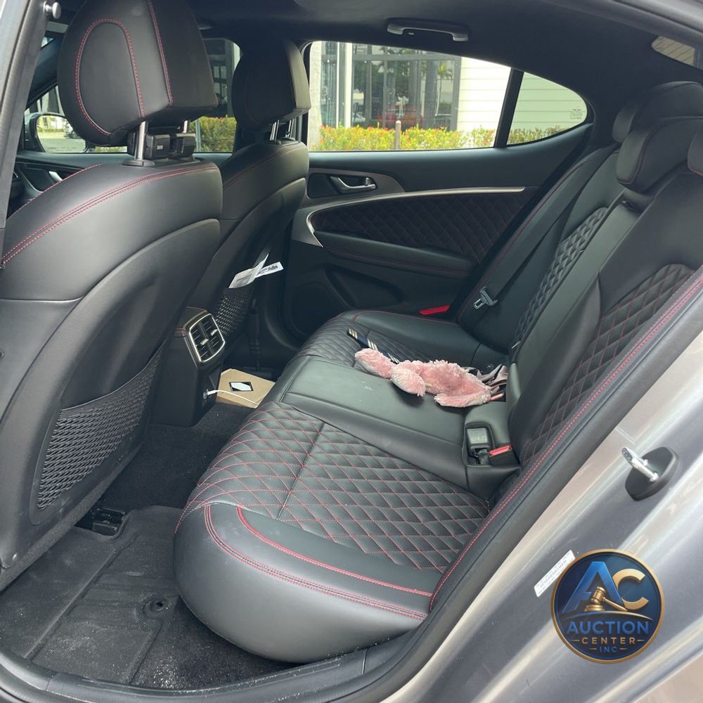2025 Genesis G70 3.3T Sport Prestige