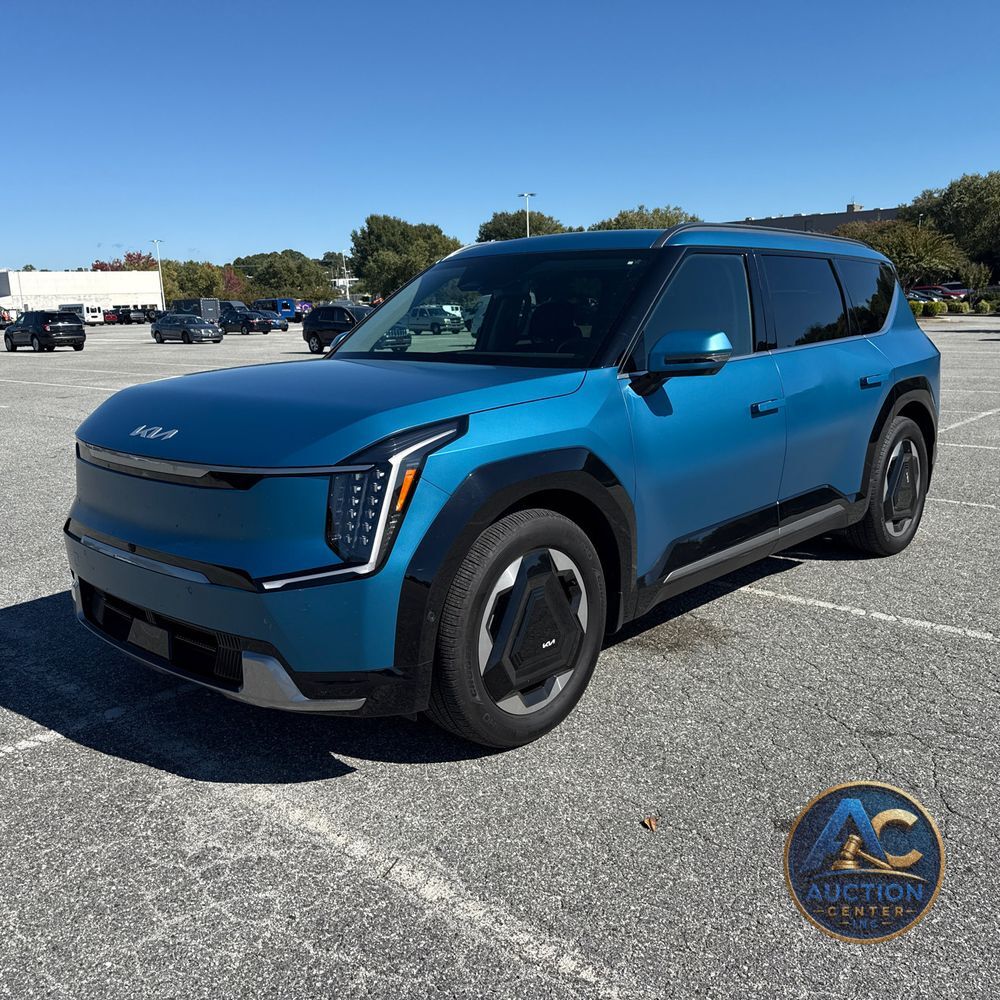 2024 Kia EV9 Land