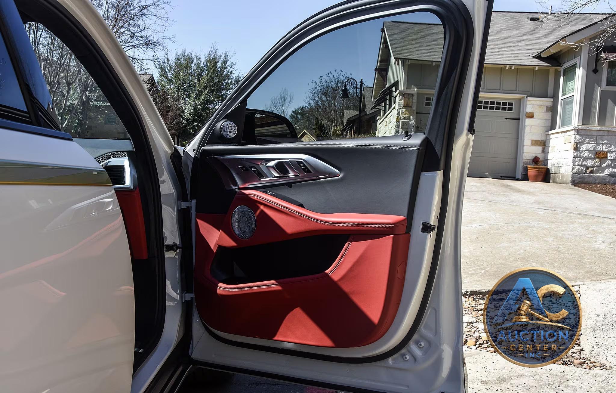 2024 BMW XM