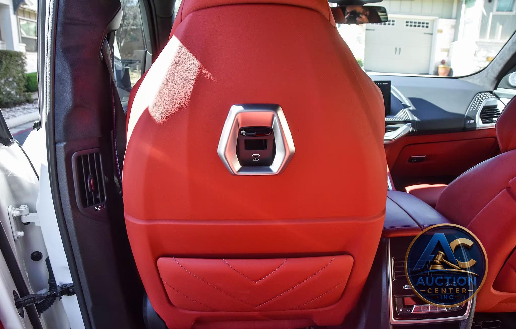 2024 BMW XM