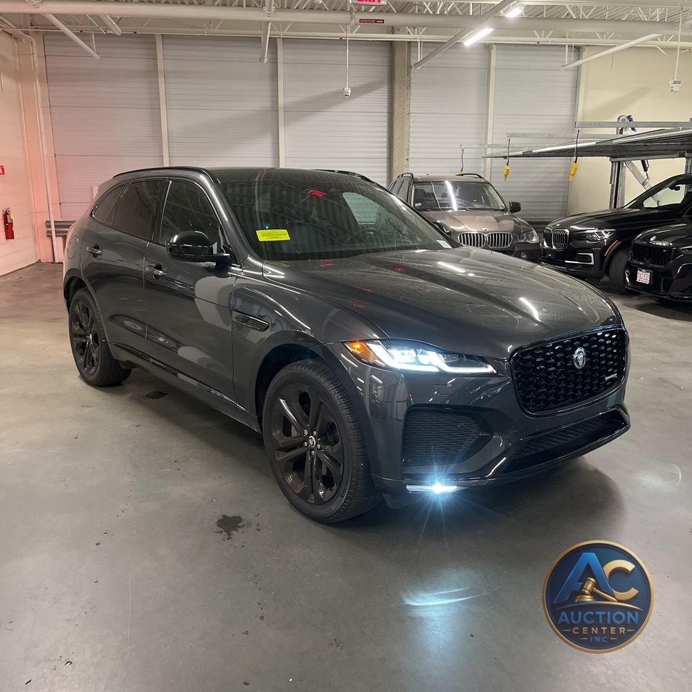 2025 Jaguar F-Pace P250 R-Dynamic S
