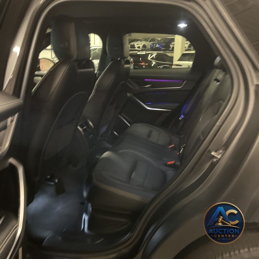 2025 Jaguar F-Pace P250 R-Dynamic S