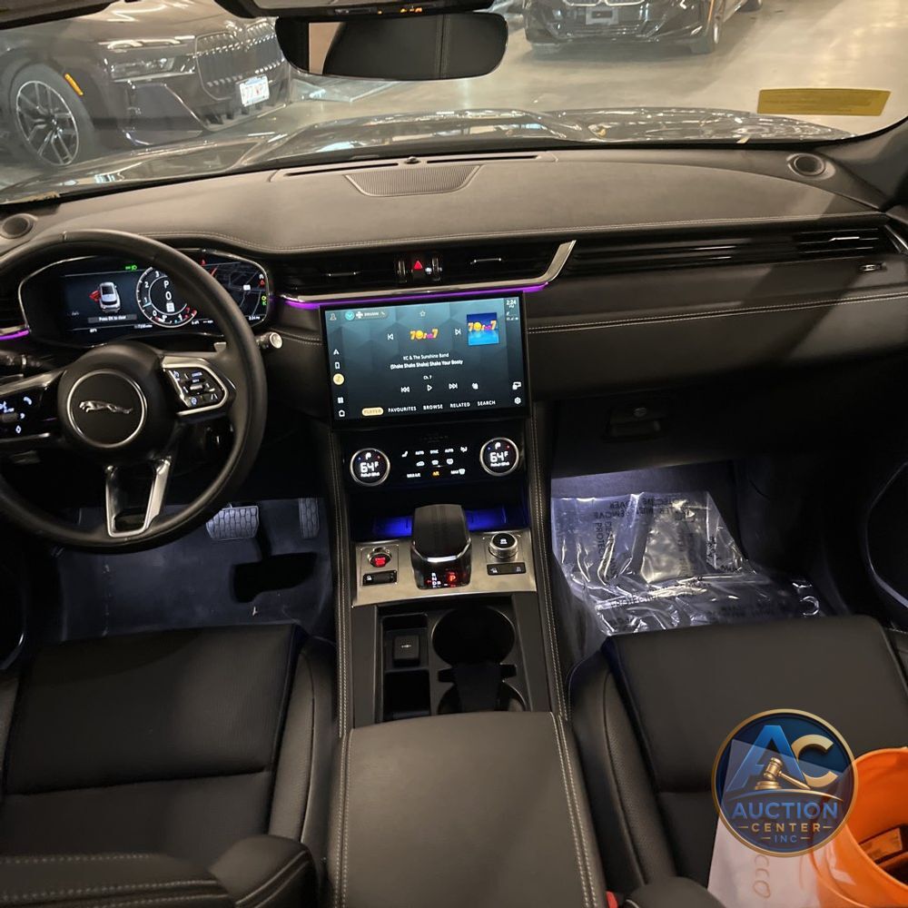 2025 Jaguar F-Pace P250 R-Dynamic S