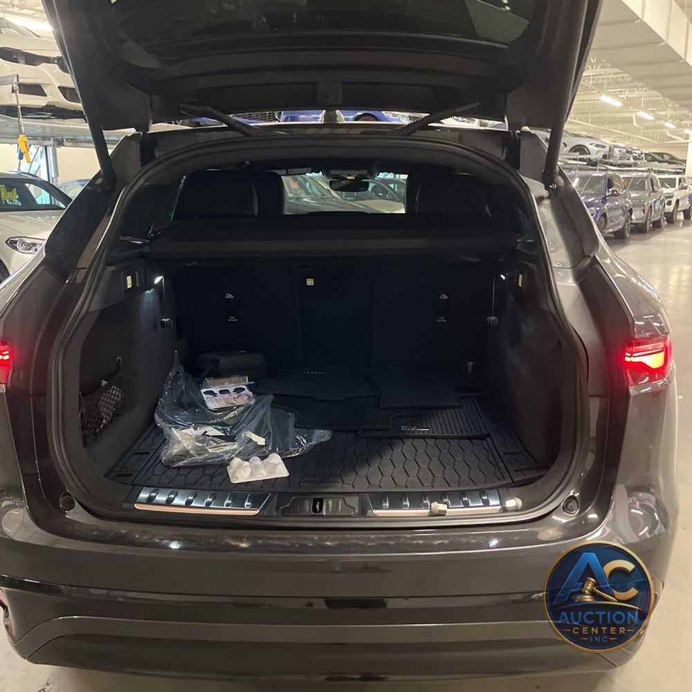 2025 Jaguar F-Pace P250 R-Dynamic S