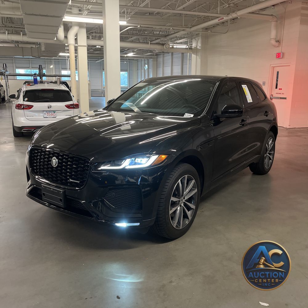 2025 Jaguar F-Pace P250 R-Dynamic S
