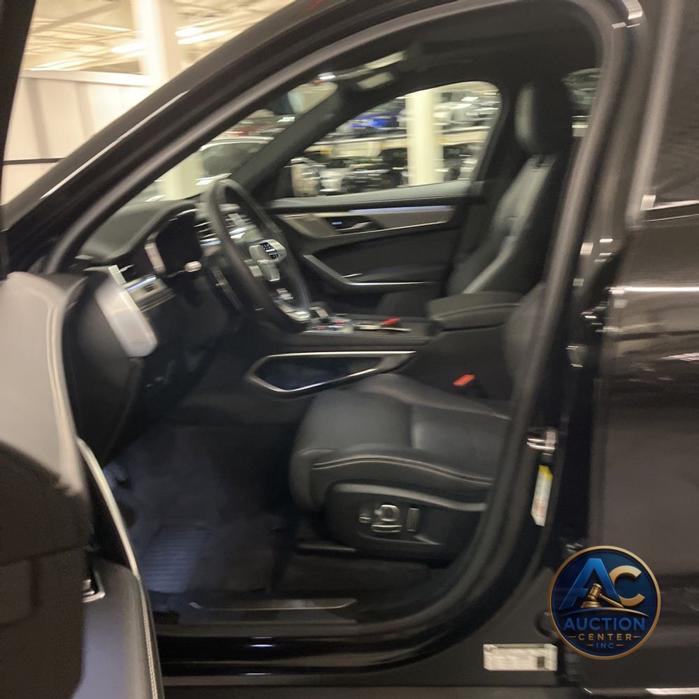 2025 Jaguar F-Pace P250 R-Dynamic S