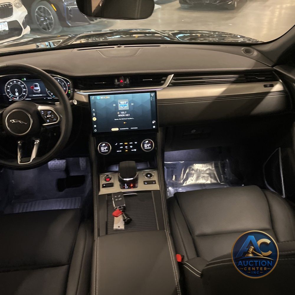 2025 Jaguar F-Pace P250 R-Dynamic S