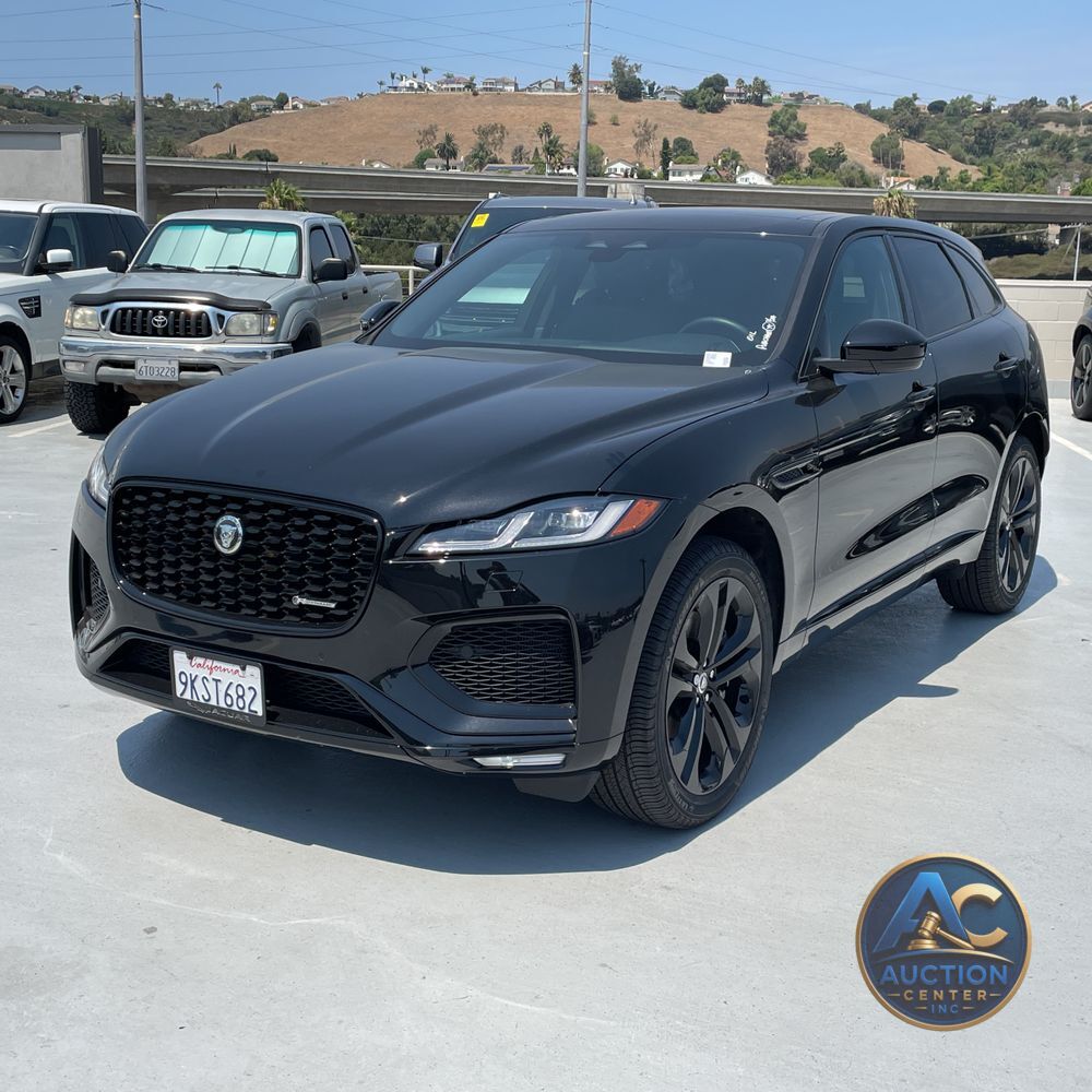 2024 Jaguar F-Pace P400 R-Dynamic S