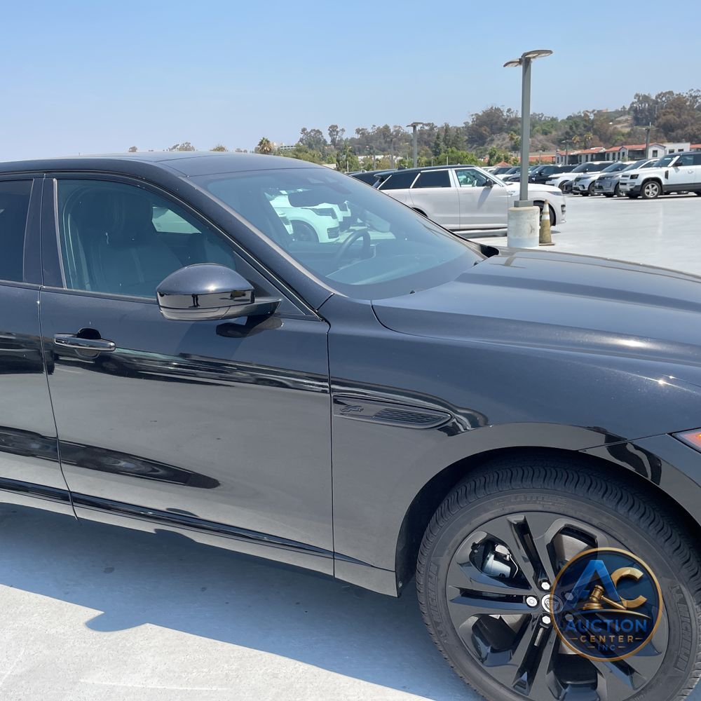 2024 Jaguar F-Pace P400 R-Dynamic S