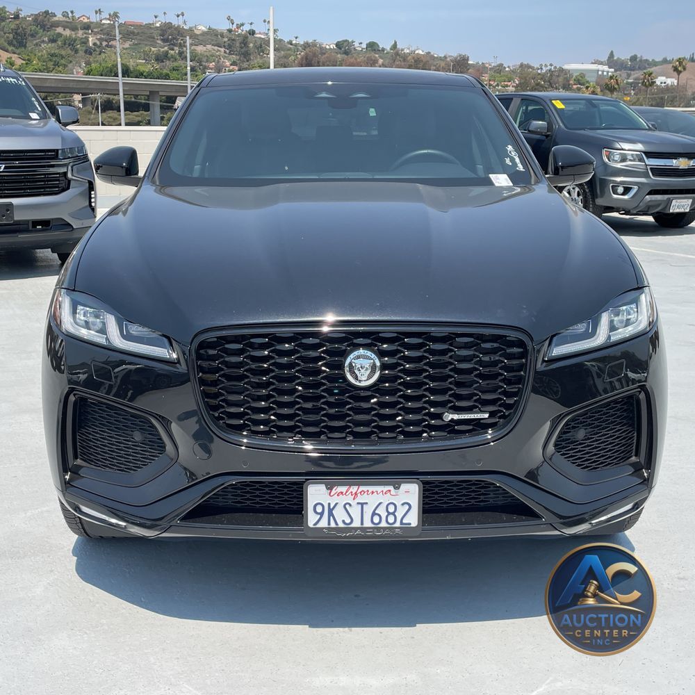 2024 Jaguar F-Pace P400 R-Dynamic S