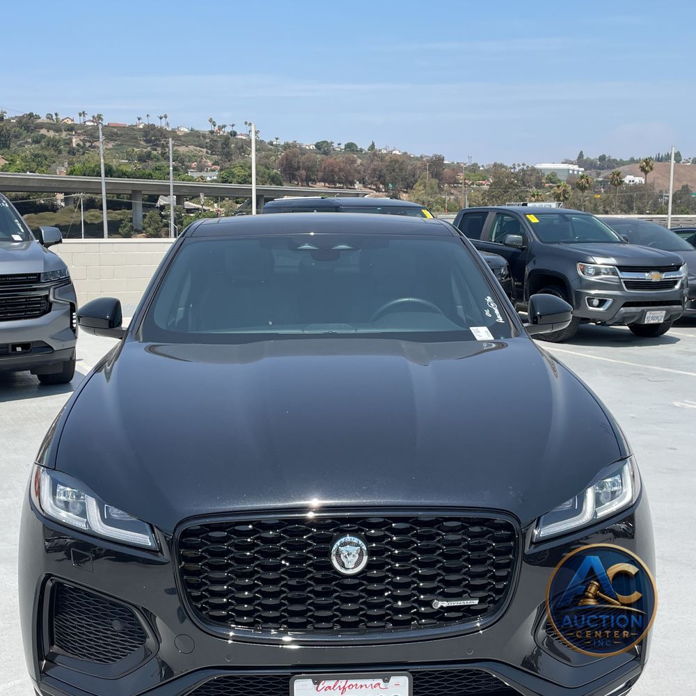 2024 Jaguar F-Pace P400 R-Dynamic S
