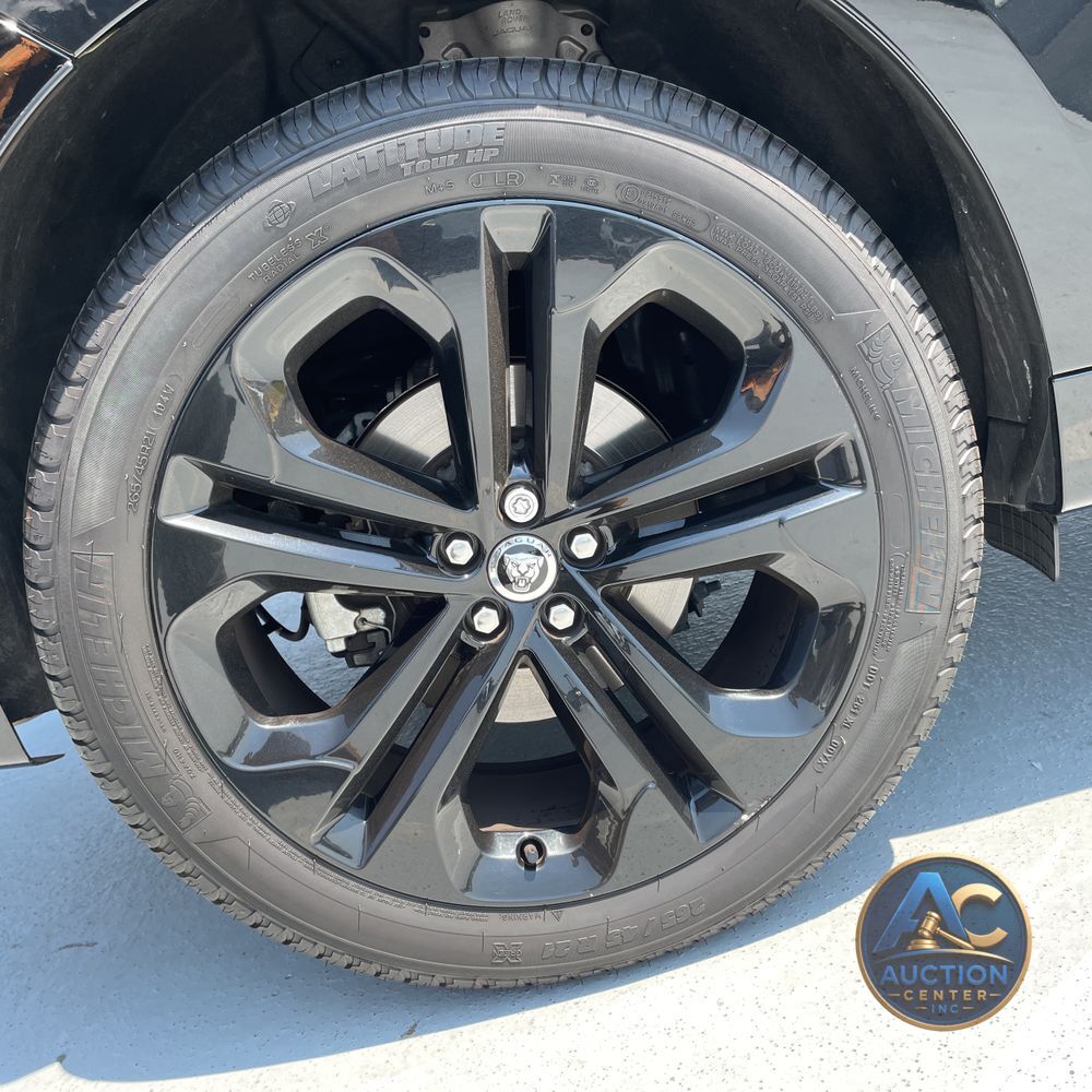 2024 Jaguar F-Pace P400 R-Dynamic S