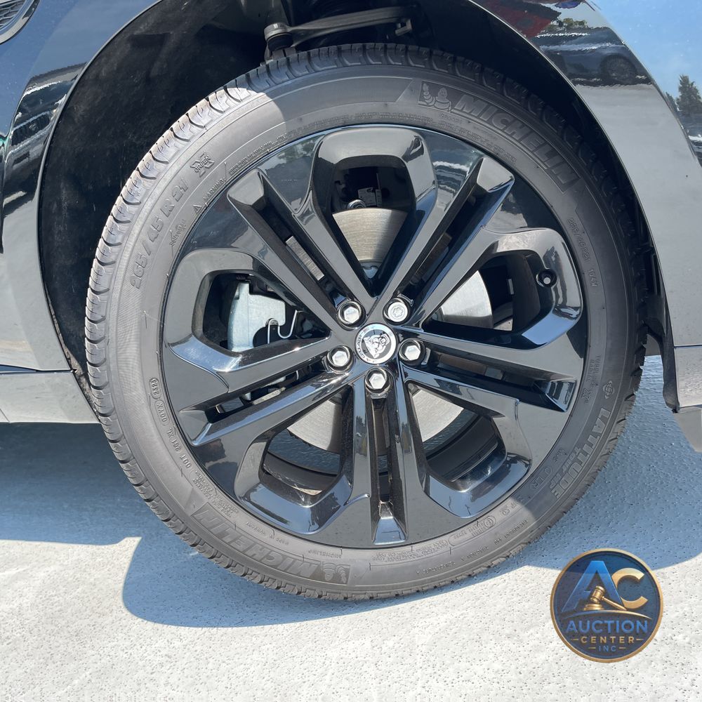 2024 Jaguar F-Pace P400 R-Dynamic S