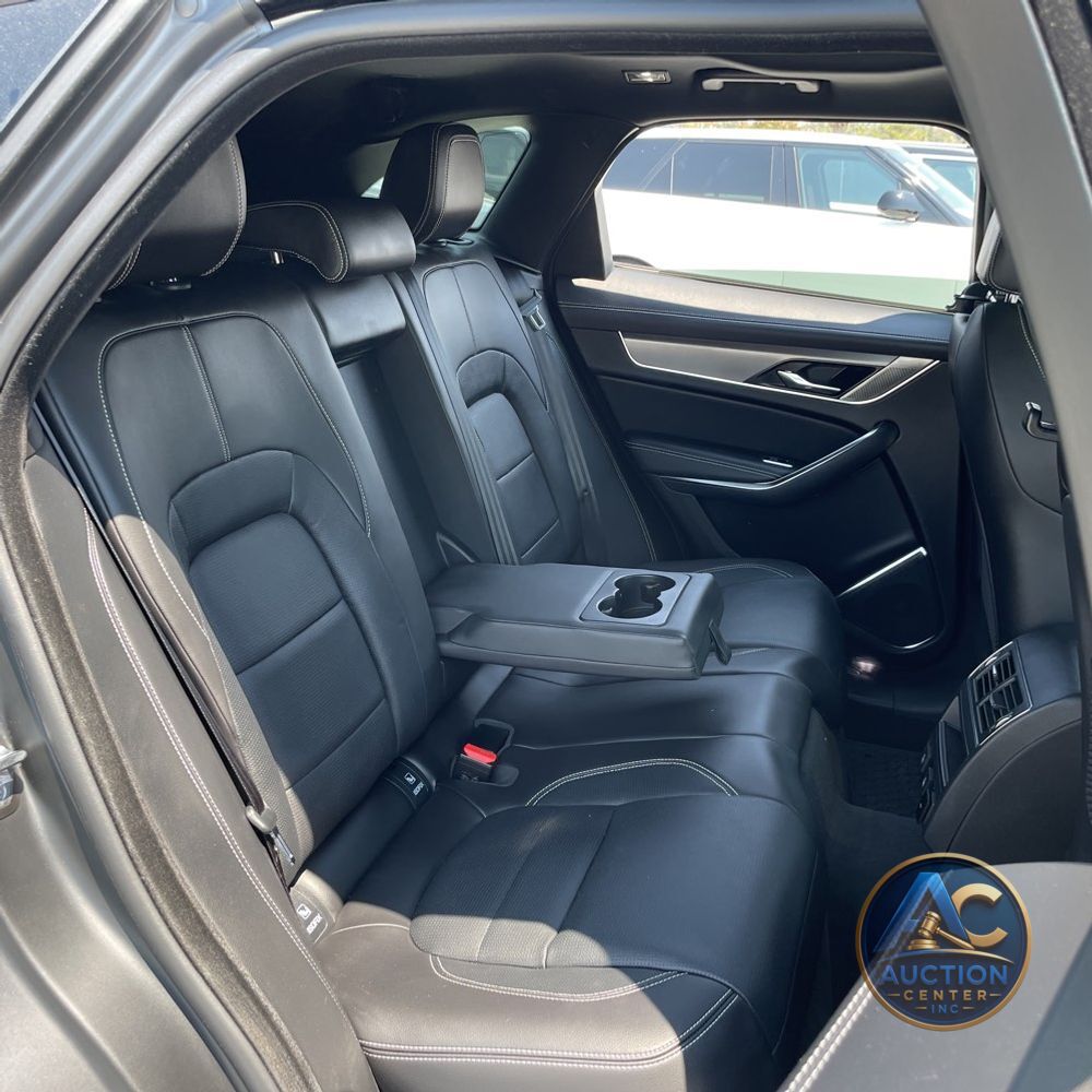 2024 Jaguar F-Pace P400 R-Dynamic S