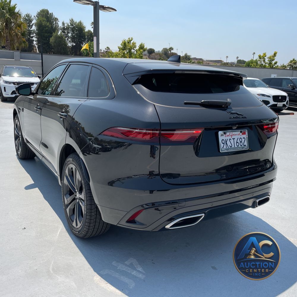 2024 Jaguar F-Pace P400 R-Dynamic S