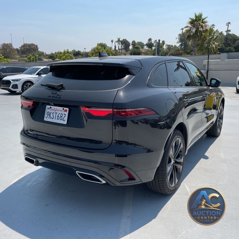 2024 Jaguar F-Pace P400 R-Dynamic S