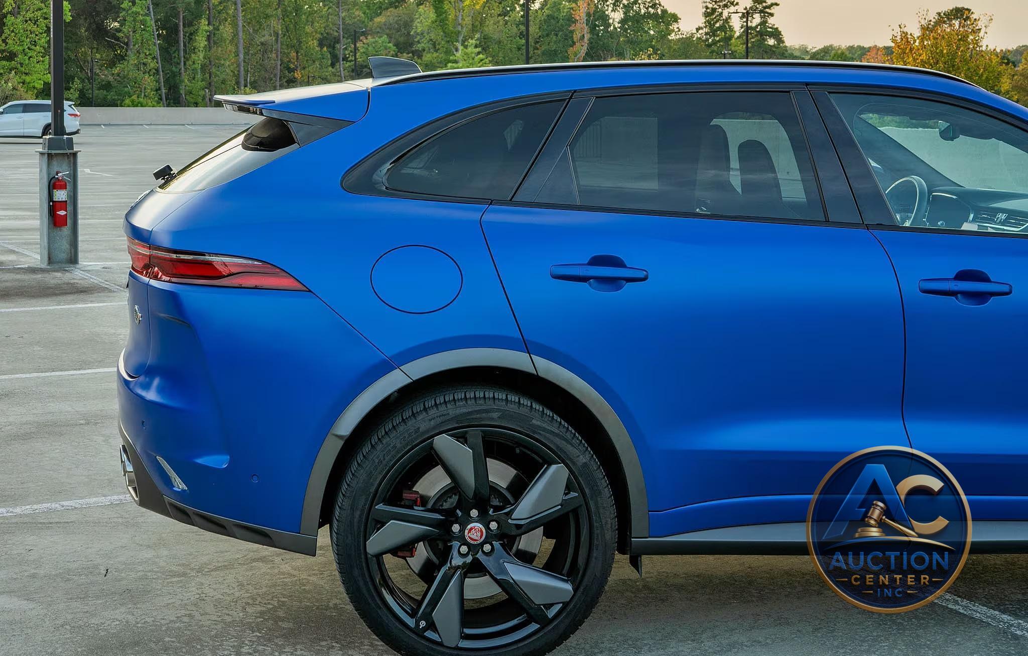 2021 Jaguar F-Pace SVR