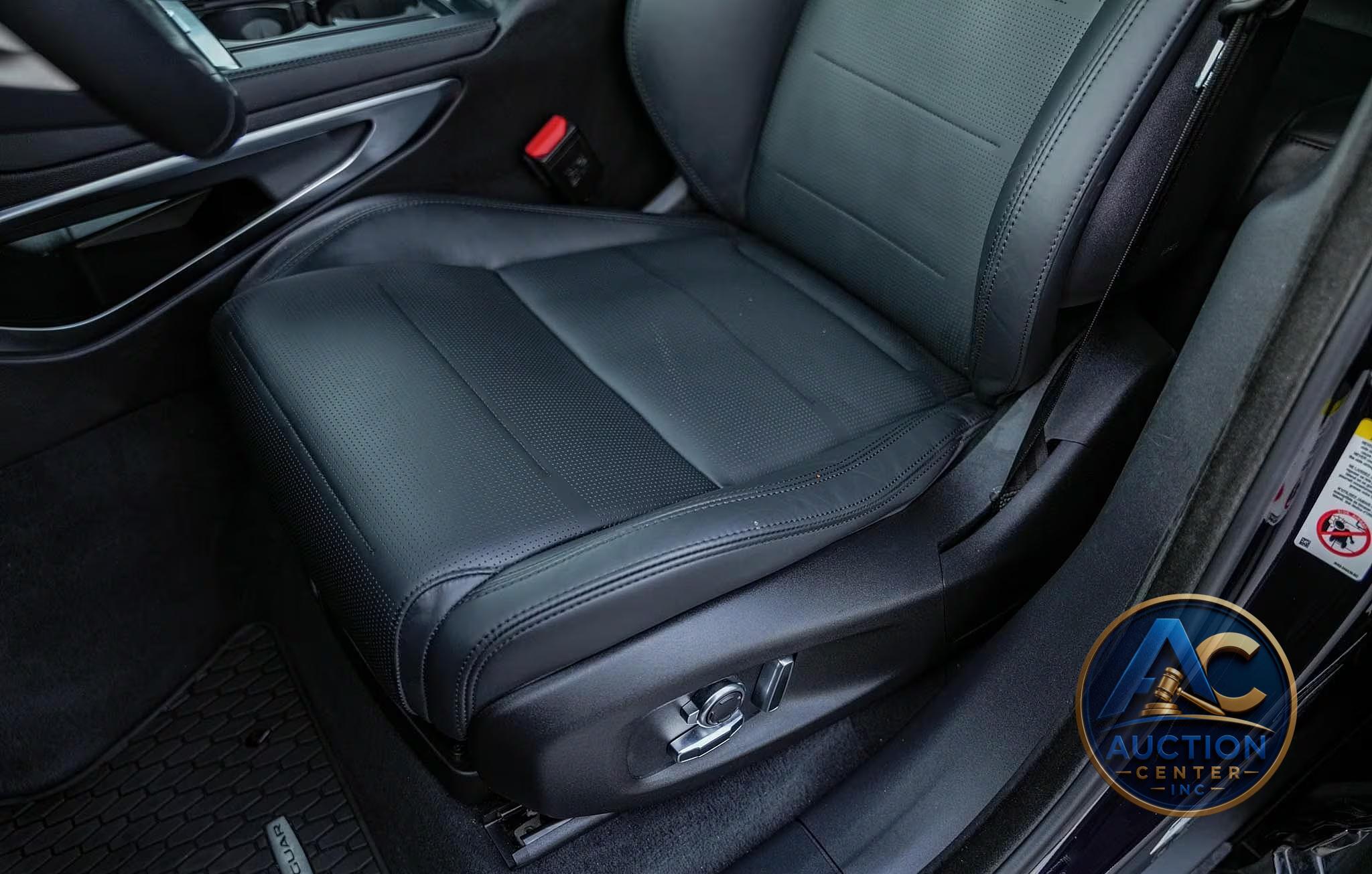 2023 Jaguar F-Pace SVR Edition 1988