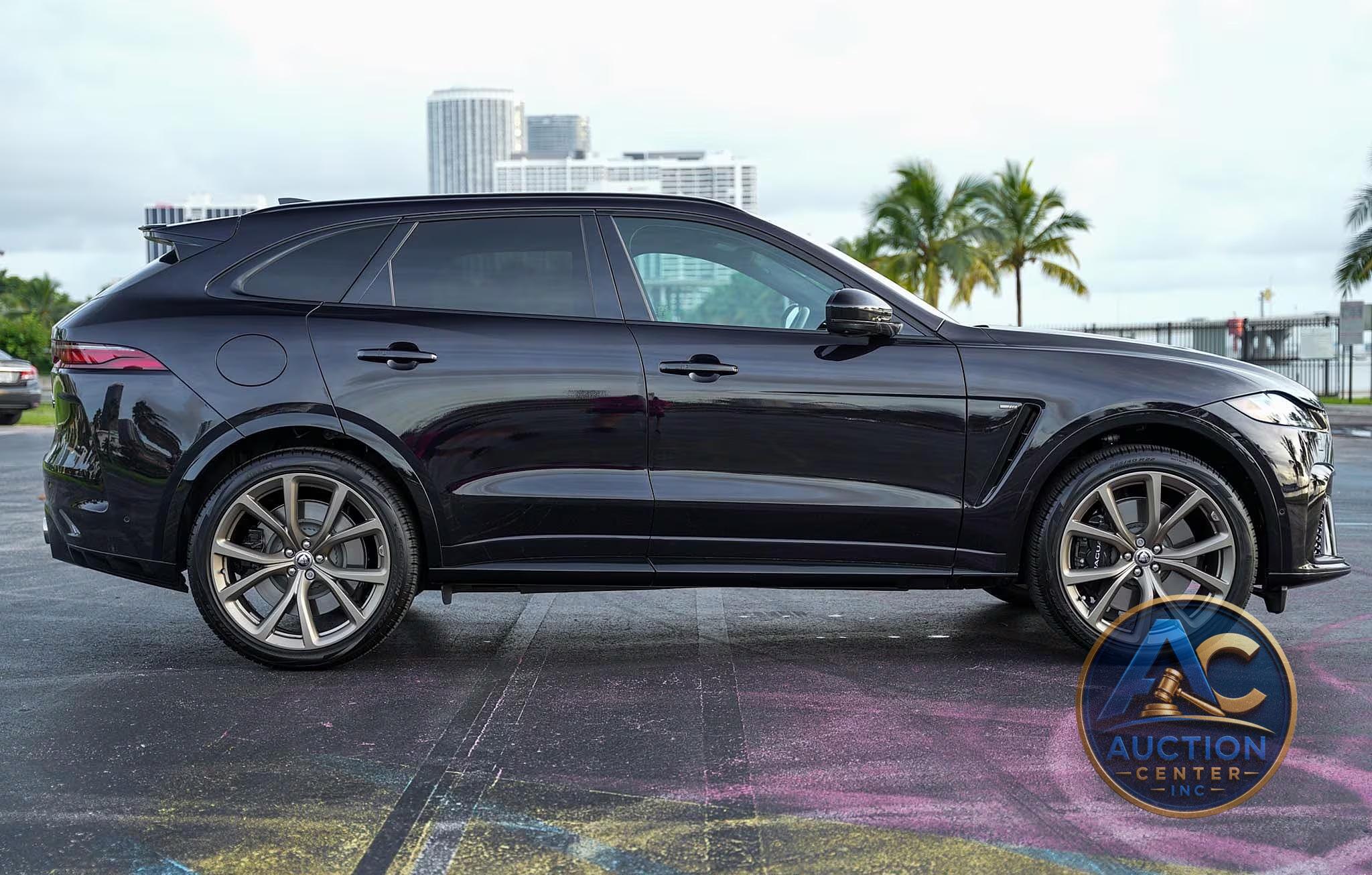 2023 Jaguar F-Pace SVR Edition 1988