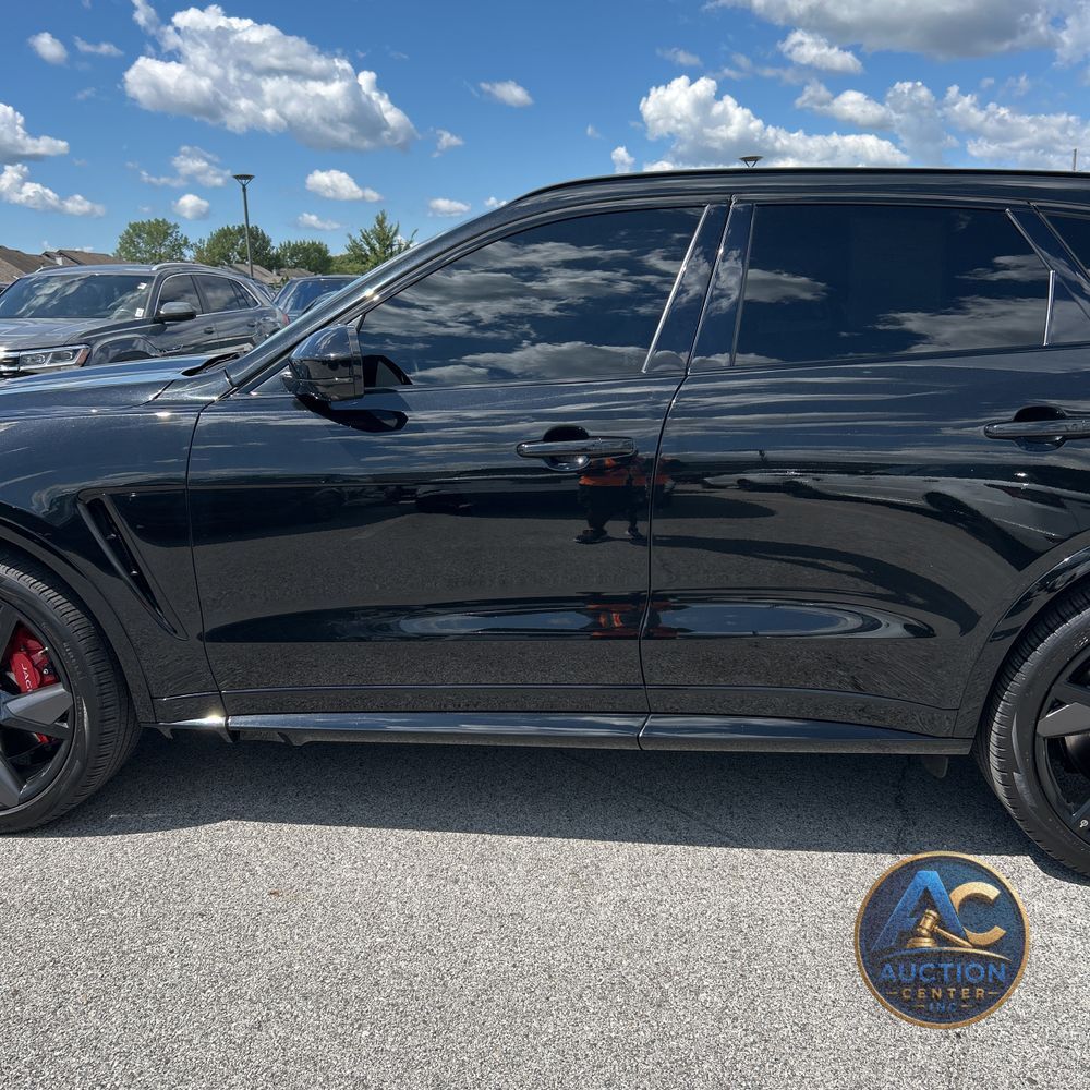 2022 Jaguar F-Pace SVR