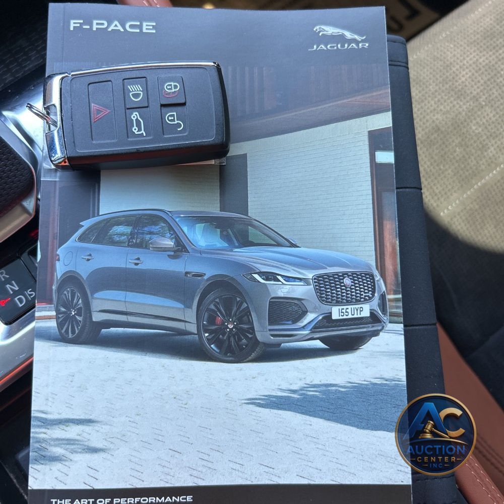 2022 Jaguar F-Pace SVR