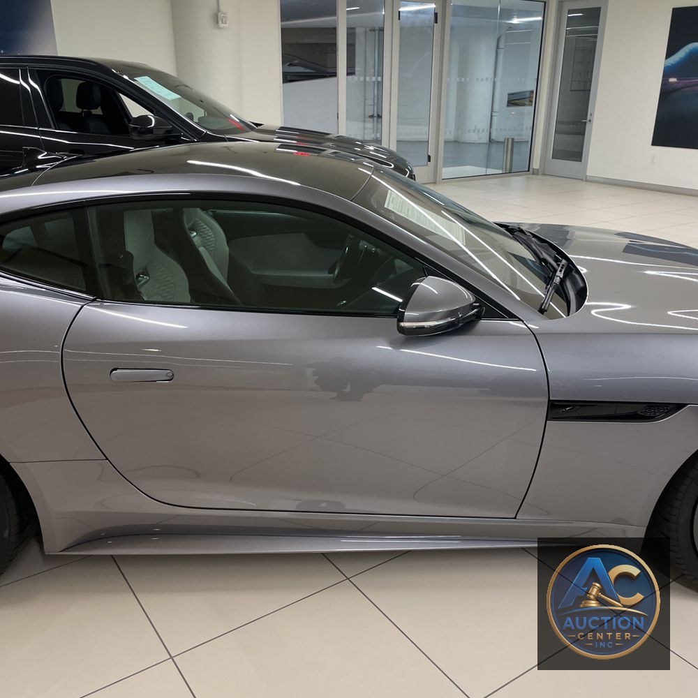 2022 Jaguar F-Type R