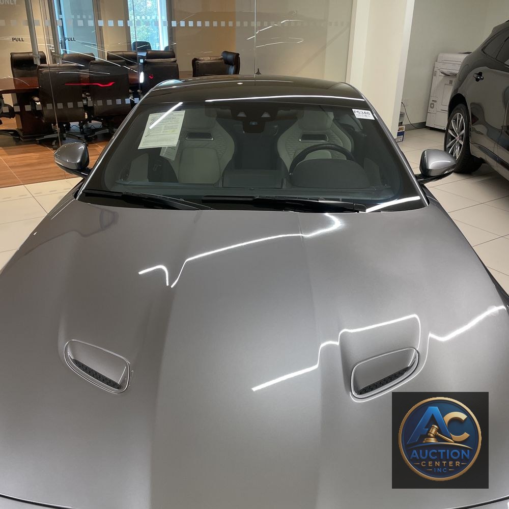 2022 Jaguar F-Type R
