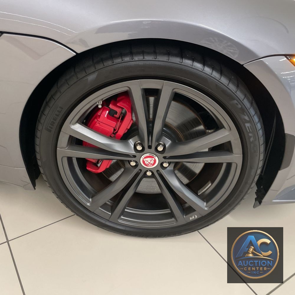 2022 Jaguar F-Type R