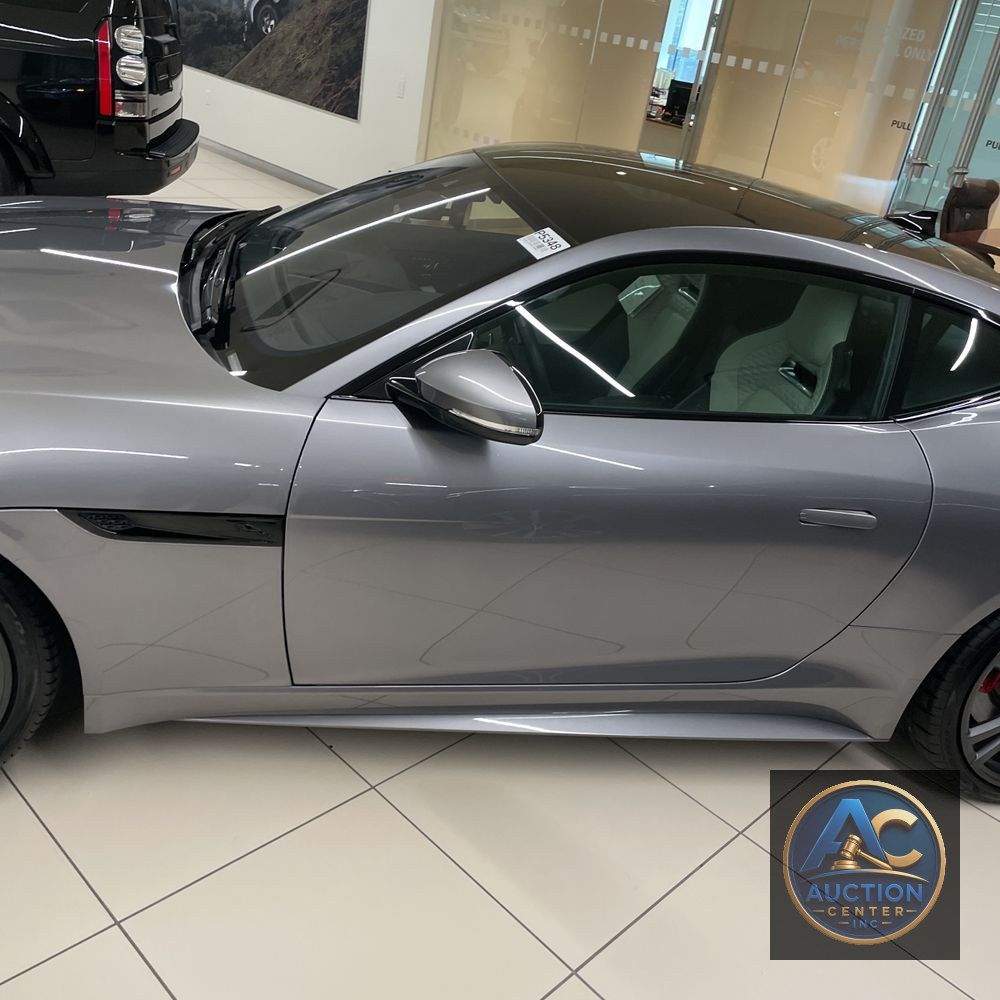 2022 Jaguar F-Type R