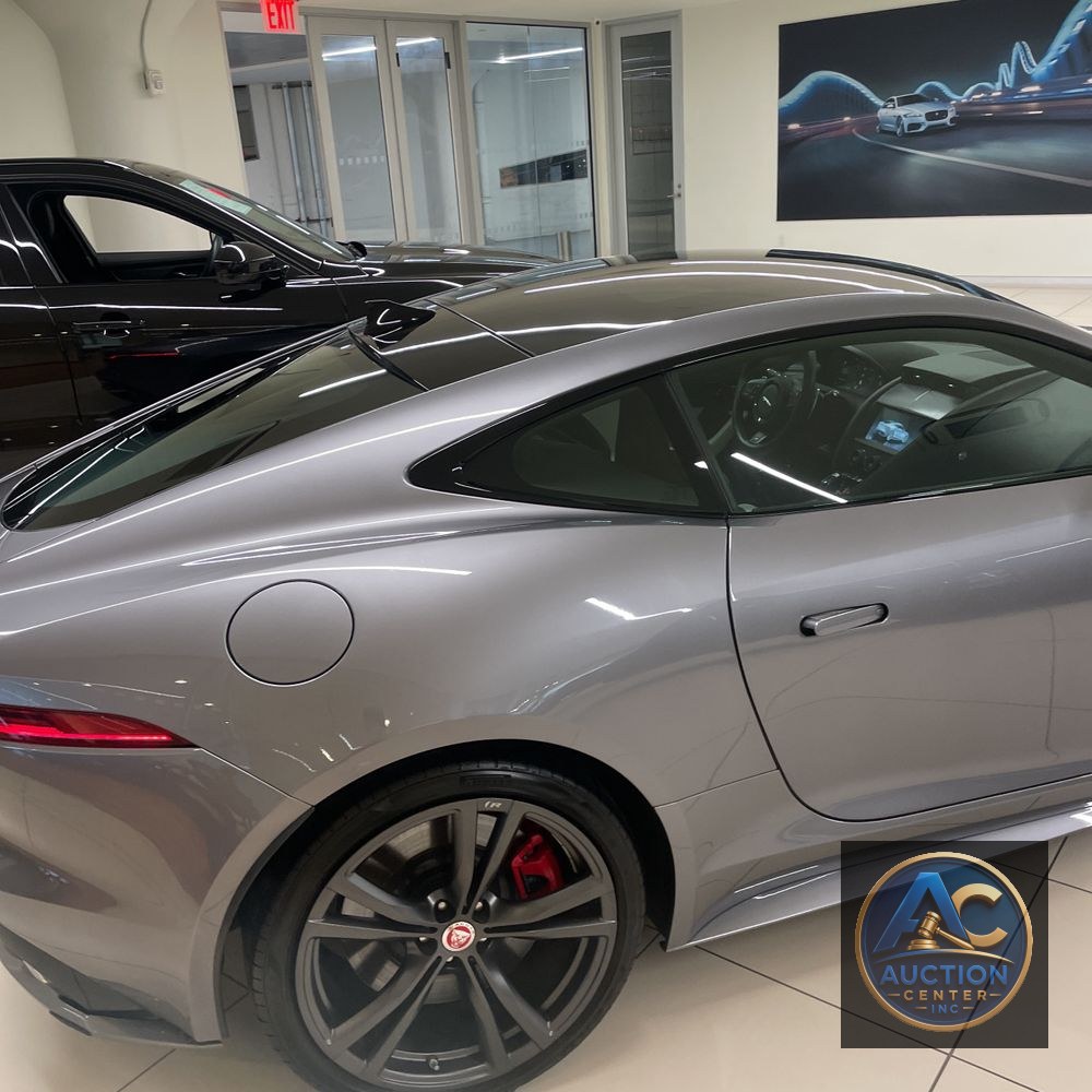 2022 Jaguar F-Type R