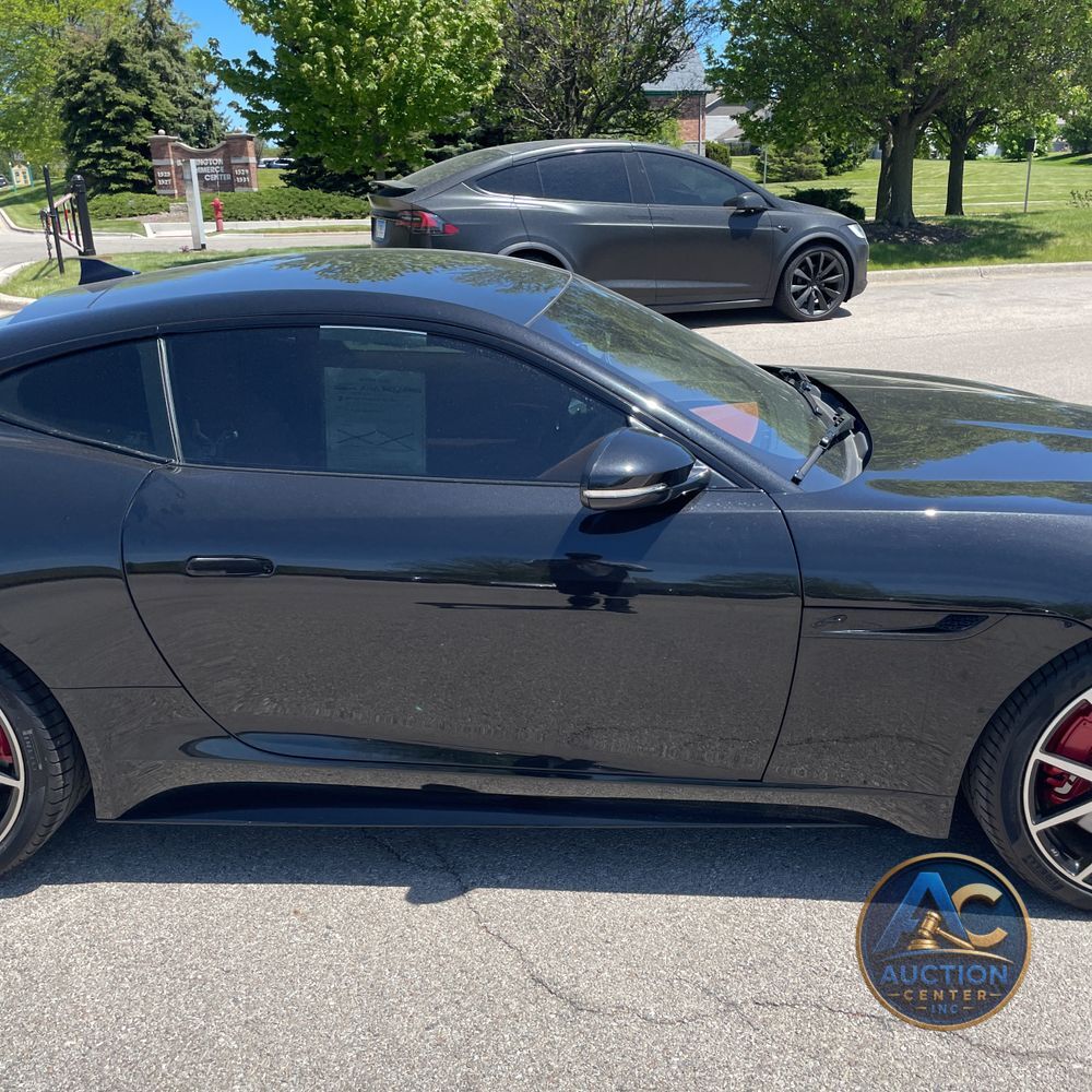 2023 Jaguar F-TYPE R